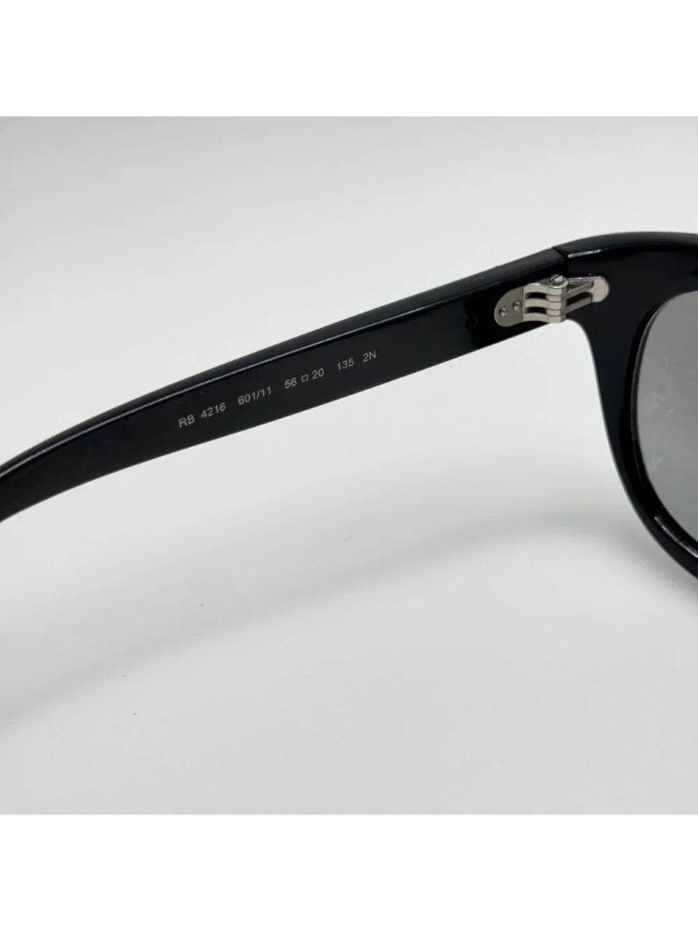 Ray Ban Sunglasses RB 4216 601/11 Brazil 56-20-135